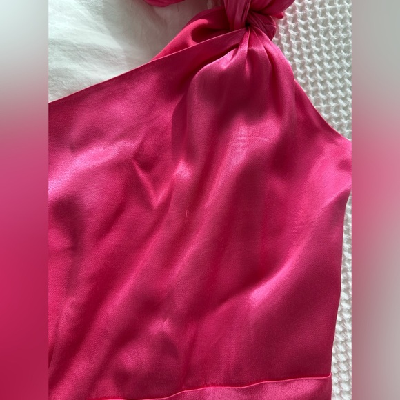 Bardot Audrey one shoulder midi dress, pink, size large - Picture 13 of 13